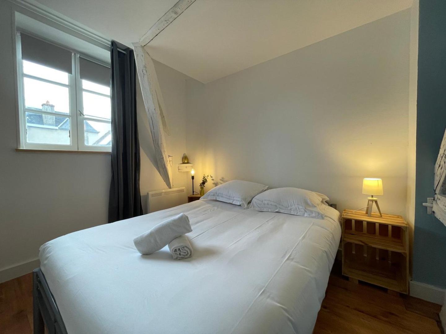 Appartamento Le Cocon - Parking - Hyper Center Chartres Esterno foto
